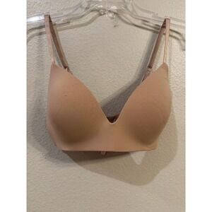 Victoria's Secret T-Shirt Wireless Bra Nude Beige Seamless 32D Lightly Lined